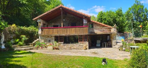 San Roque de Riomiera Hotel | Finca la Vegacha casa tradicional pasiega