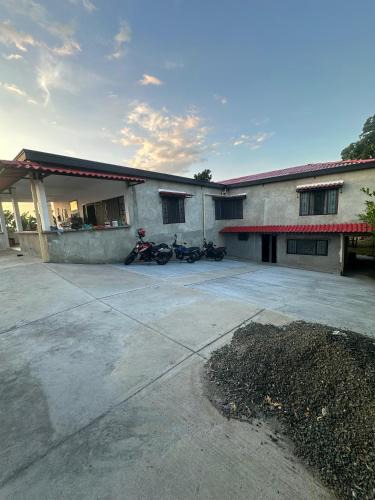 Alcala House | Finca los angeles