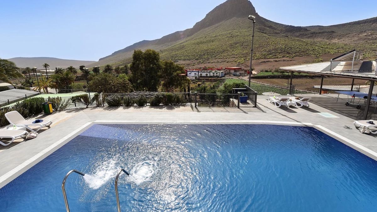 Aguimes Cottage | Finca Los Quevedo - Three Bedroom Cottage, Sleeps 6