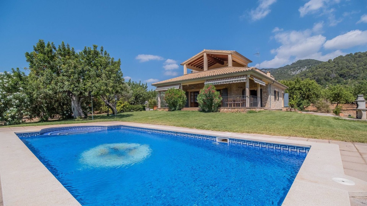 Sa Cabaneta Cottage | Finca Mestre for 8 people in Selva with pool