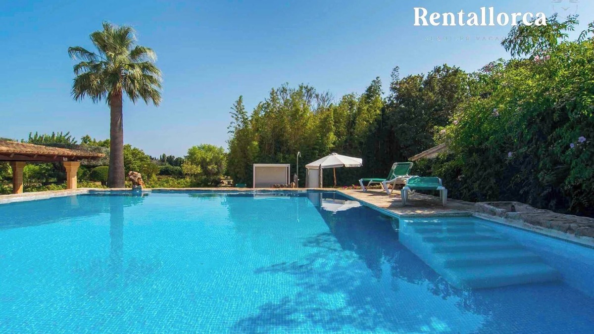 Alcudia Villa | Finca Ses Contesas by Rentallorca