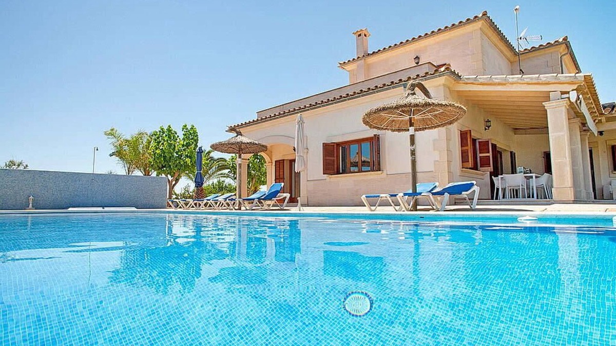 Muro Villa | Finca Villa Marga for 8 People near Muro in Mallorca