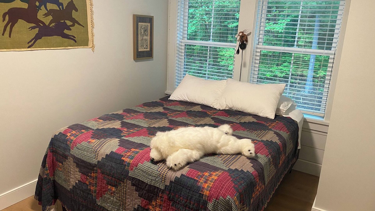 Laconia House | Find peace and get centered at Midpoint on Paugus Bay, Lake Winnipesaukee, NH.