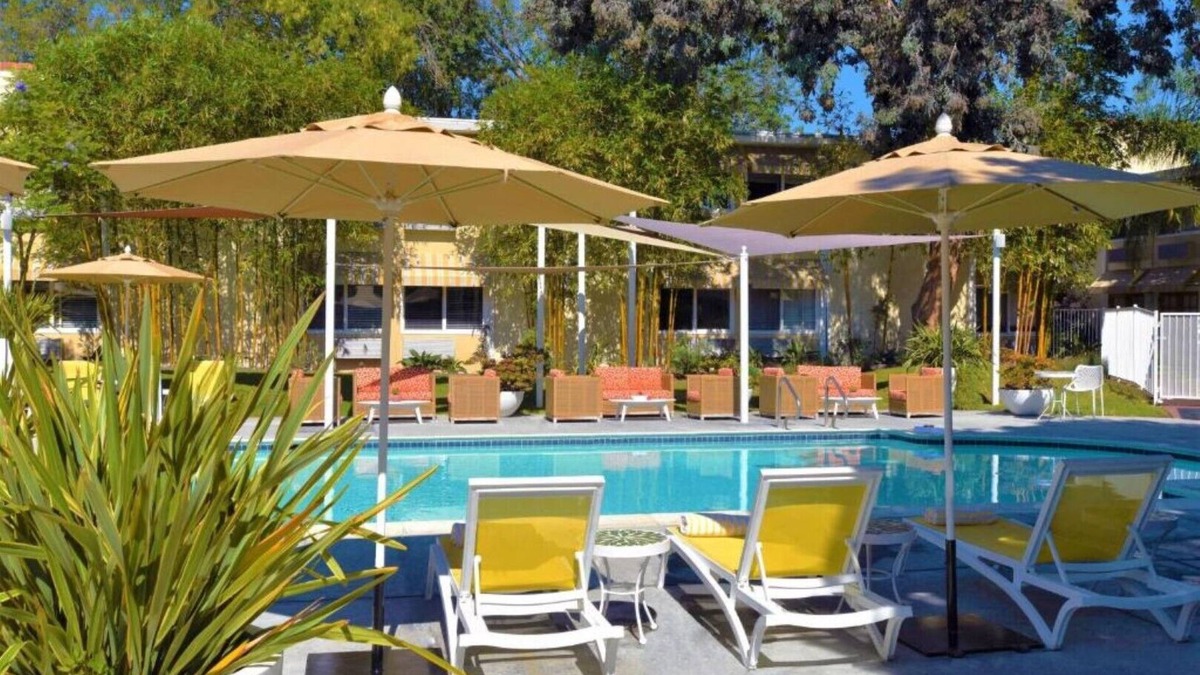 Ponderosa Park House | Find Your Escape at Our Boutique Sunnyvale Room