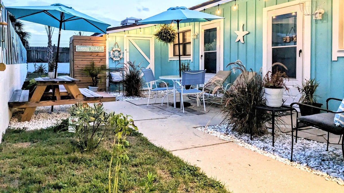 Crescent Beach Cottage | Find your Happy Place! Steps from Beach, Restaurants and Guaranteed Clean!