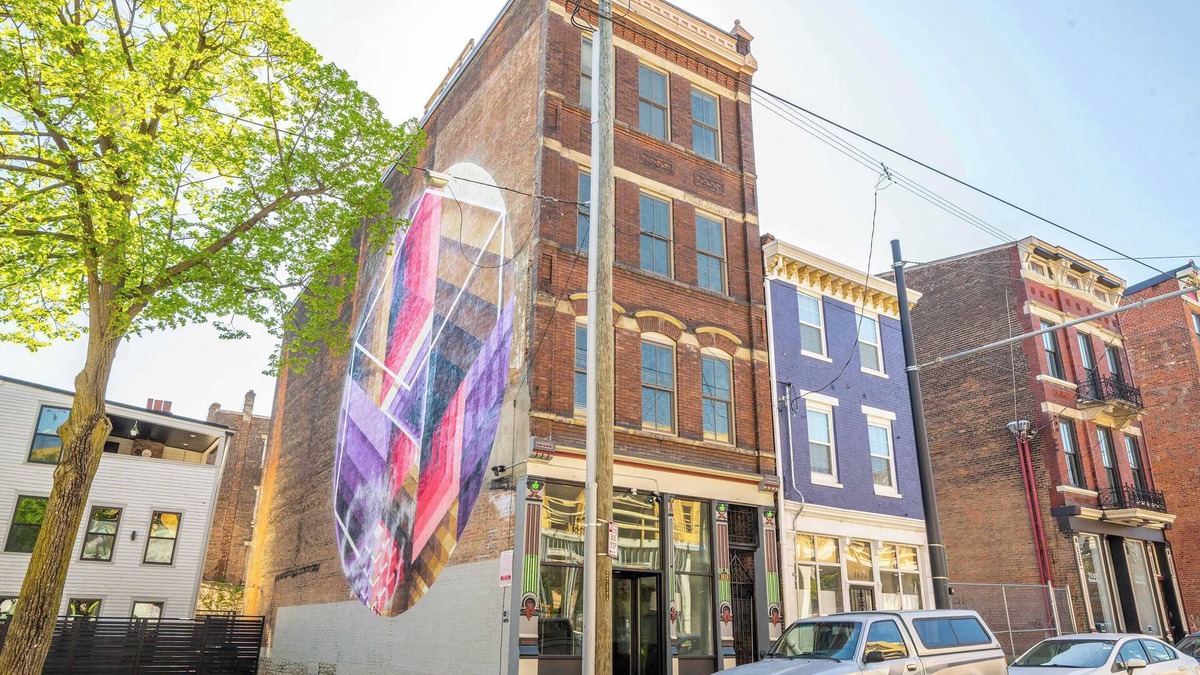 Over-the-Rhine Apartment | Findlay Market Suites – 4 in 1!