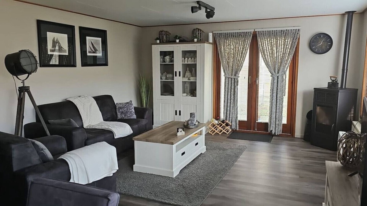 Krachtighuizen House | Fine chalet for 4 people on the Veluwe