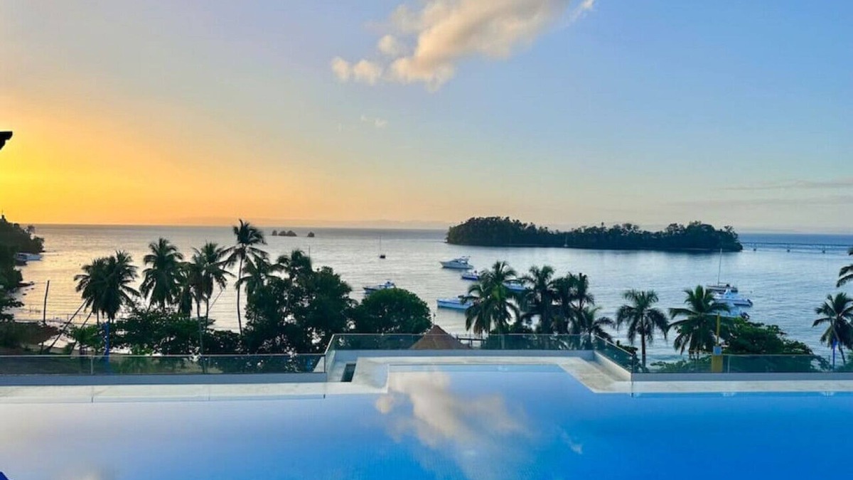 Samana Apartment | Finely Decorated Apt, Spectacular Bay View, Pool, Jacuzzi, Full AC