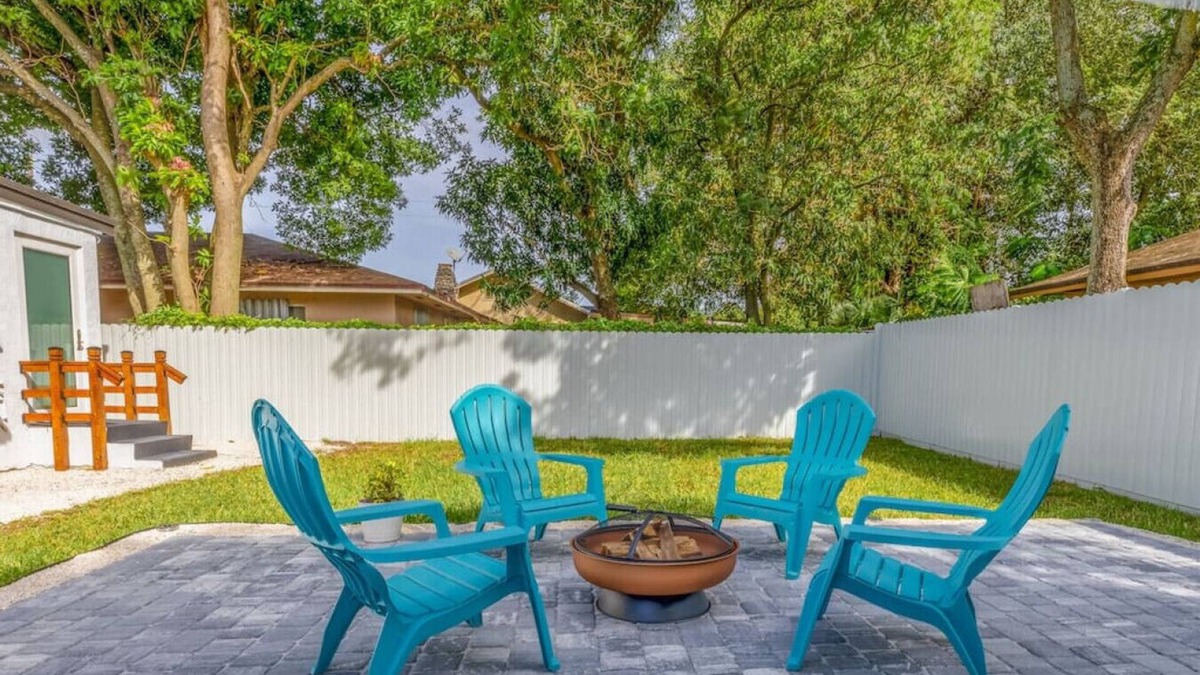 Gladeview House | Fire Pit | Laundry | 10mins to everything in Miami