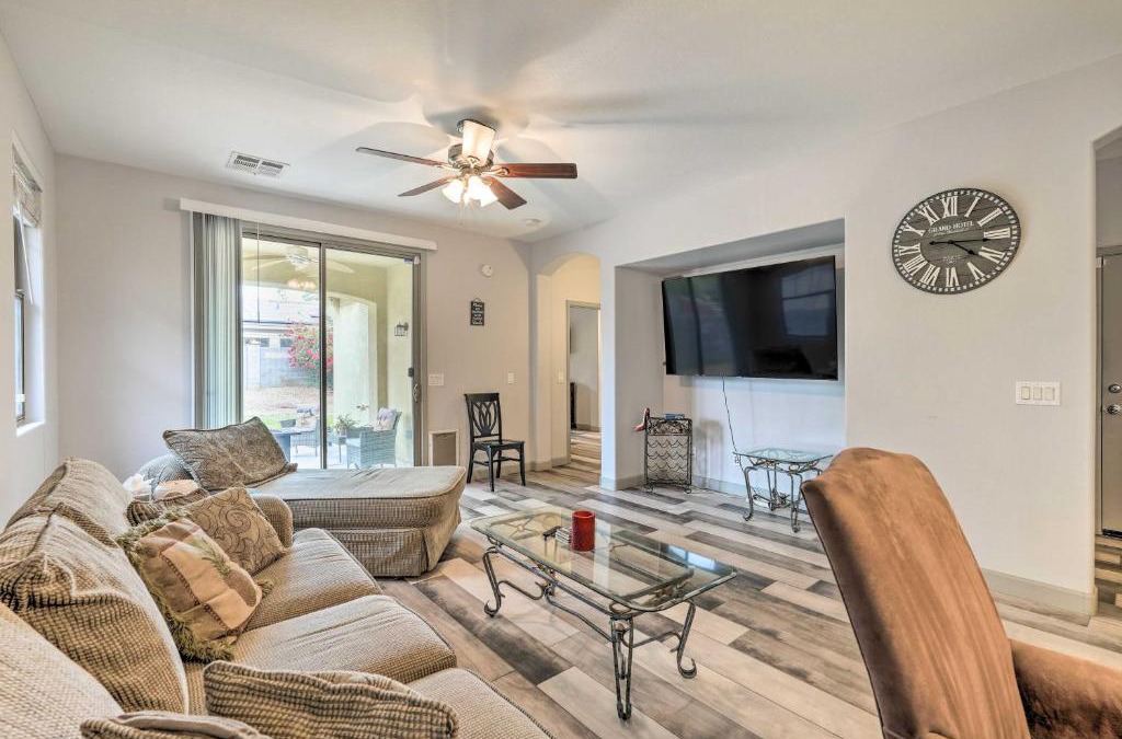 Marley Park House | Fire Table, Grill Surprise Cottage with Pool Access