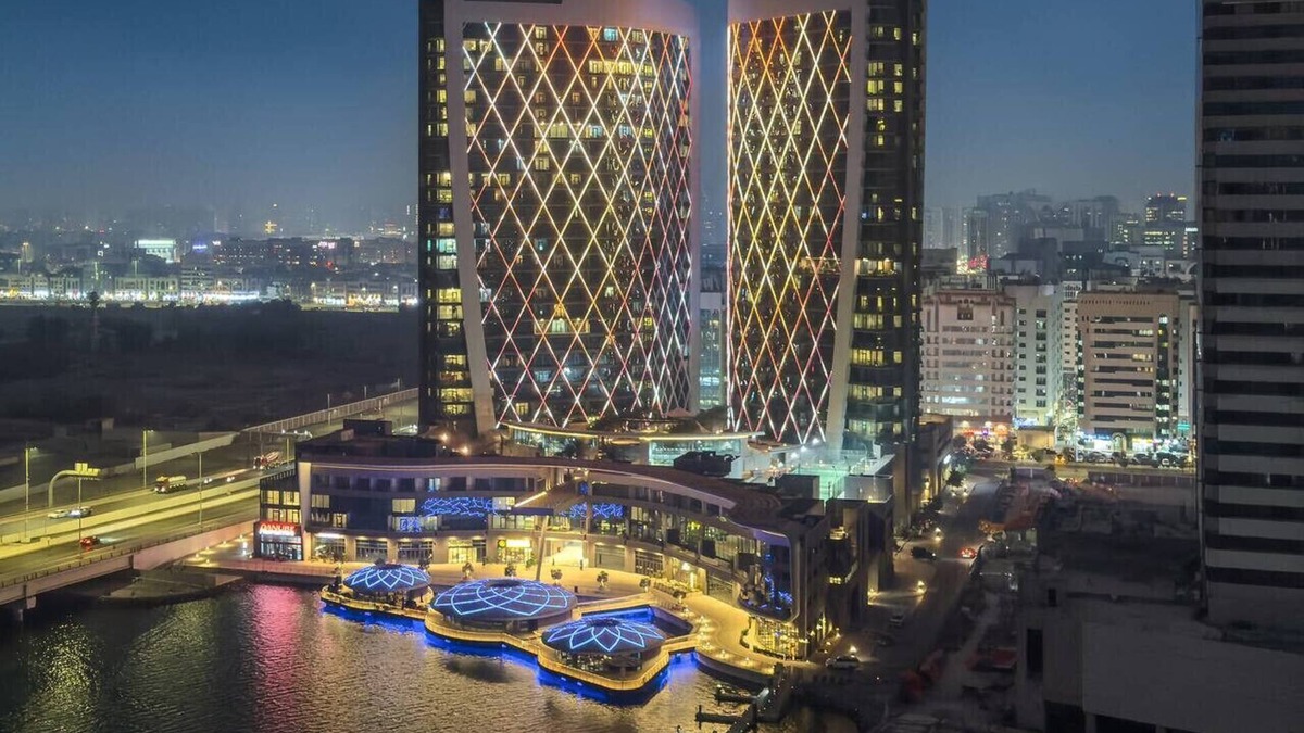 Abu Dhabi Apartment | FIRST CLASS | 1BR | Waterfront Bliss