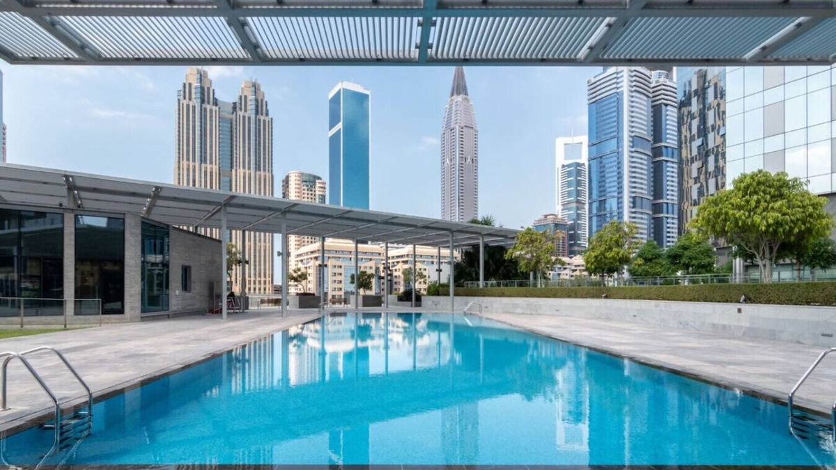 DIFC Apartment | FIRST CLASS | 1BR | Elegant DIFC Escape