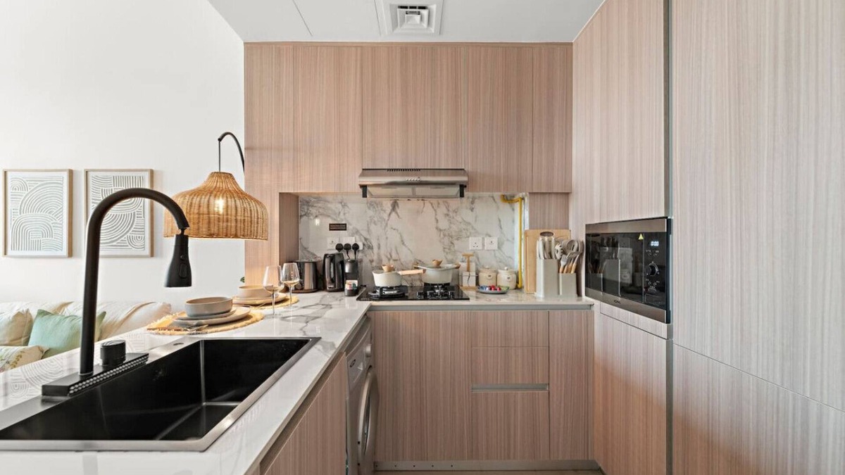 Jumeirah Village Triangle Apartment | FIRST CLASS | Bali Studio | PS5 Pool JVT