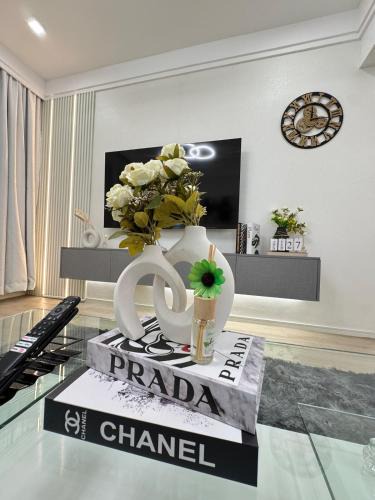 Thompson Estate Apartment | First Class Residence