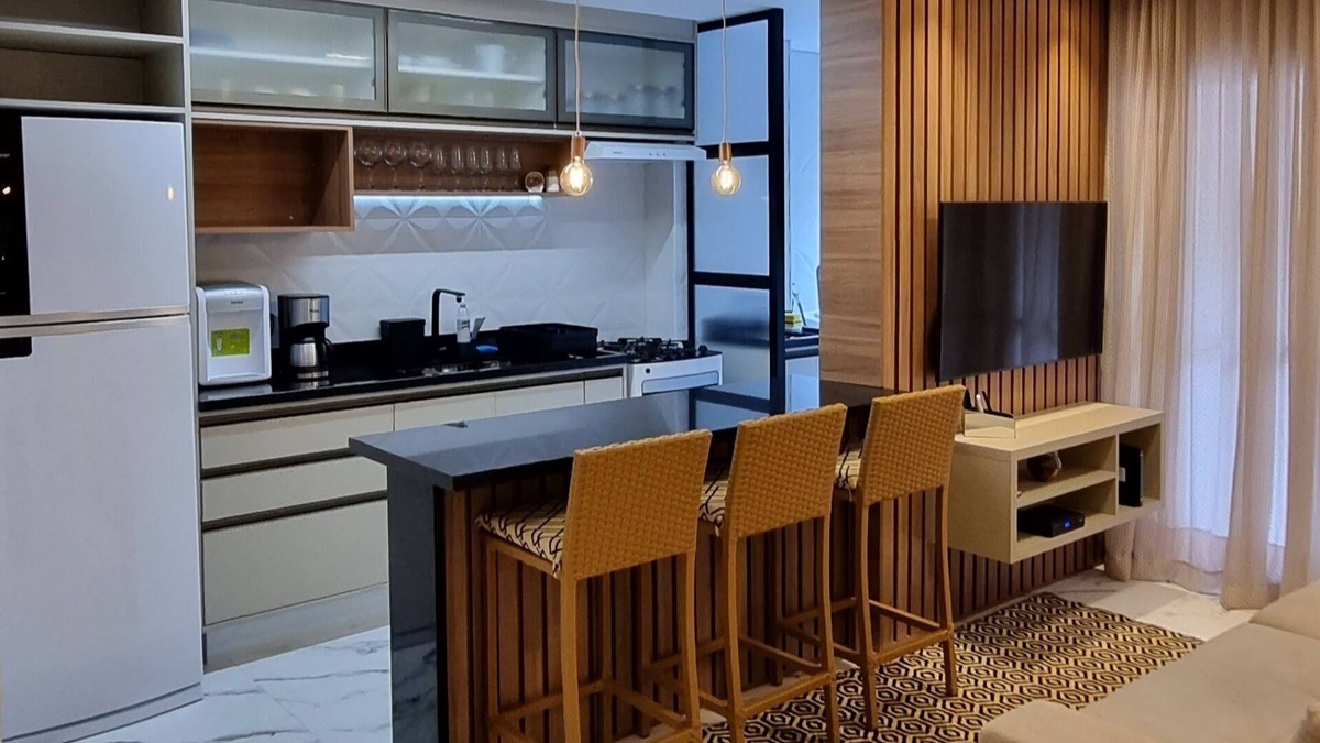Sao Lourenco Apartment | First floor apartment with private backyard | 300 m from the beach