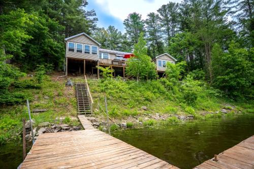 Hammond House | Fish~N~Moor Cabin