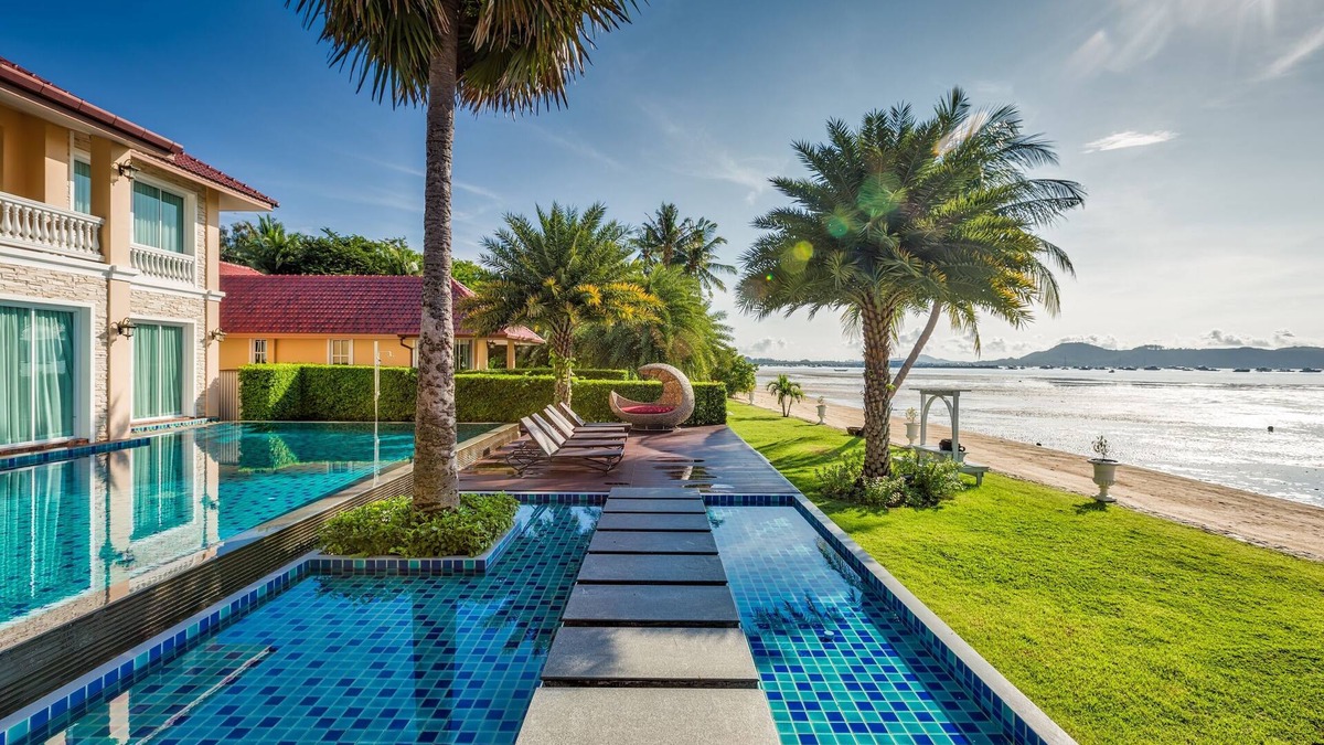 Rawai Villa | Fisherman Way Beach Villa