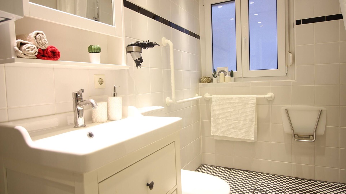 Rosenberg Apartment | Fitters' apartment in Stuttgart with 5 beds