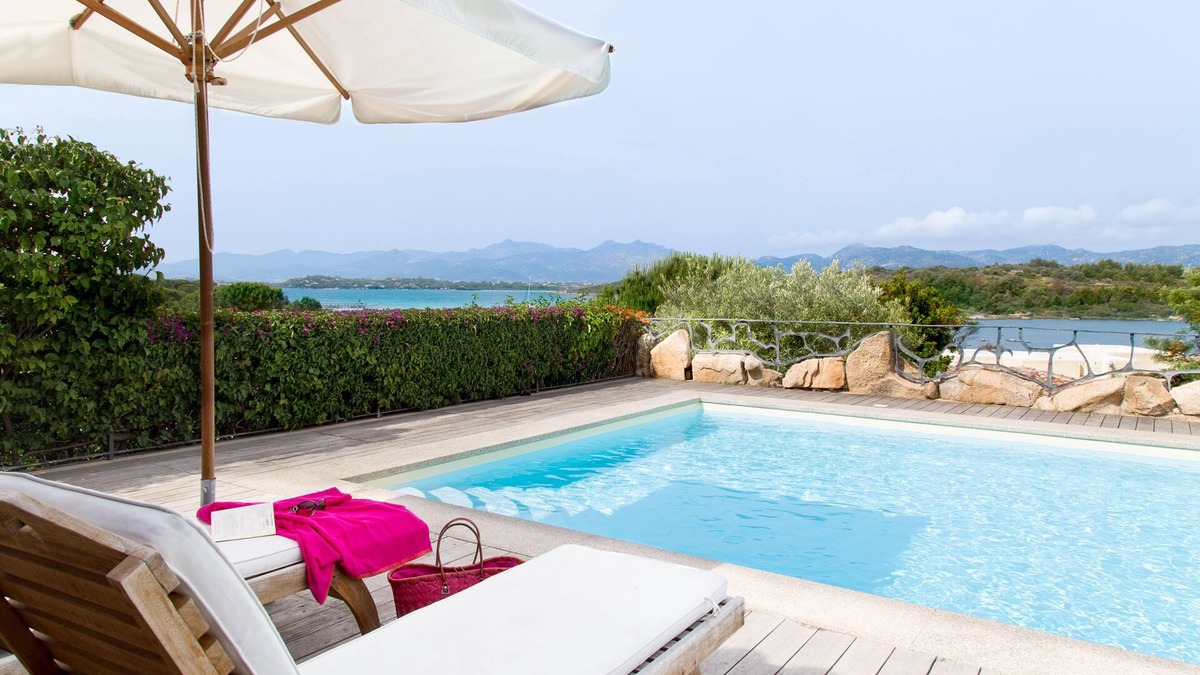 San Teodoro Villa | Five-bedroomed villa with private swimming pool and beautiful sea views