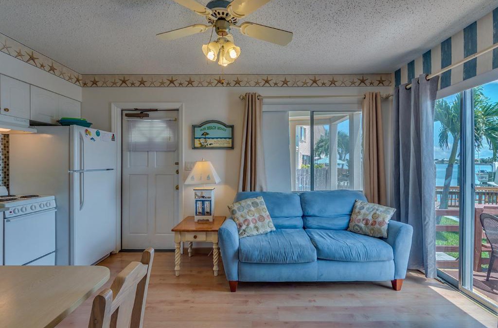 Bay Esplanade House | Five Palms Suite 110 - Daily - Weekly - Monthly