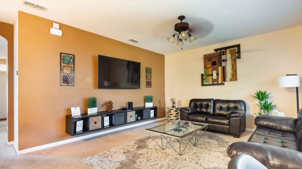 Apopka House | Five Stars “Rest Assured”