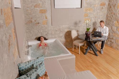 Borgo Vecchio House | Five suite