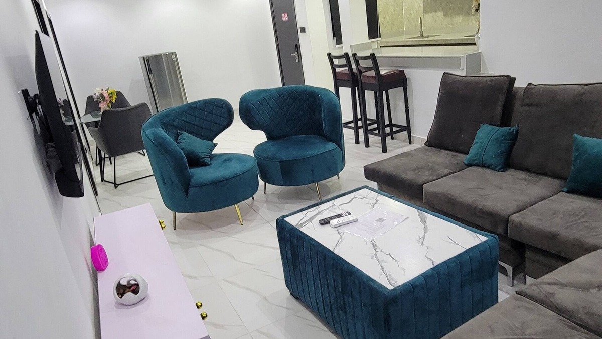 Lekki Phase 1 Apartment | Flamingo - 2 Bedroom Apartment in Lekki