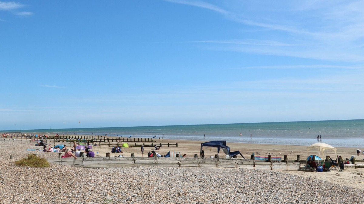 Littlehampton Cottage | Flat 35 - Marine Court