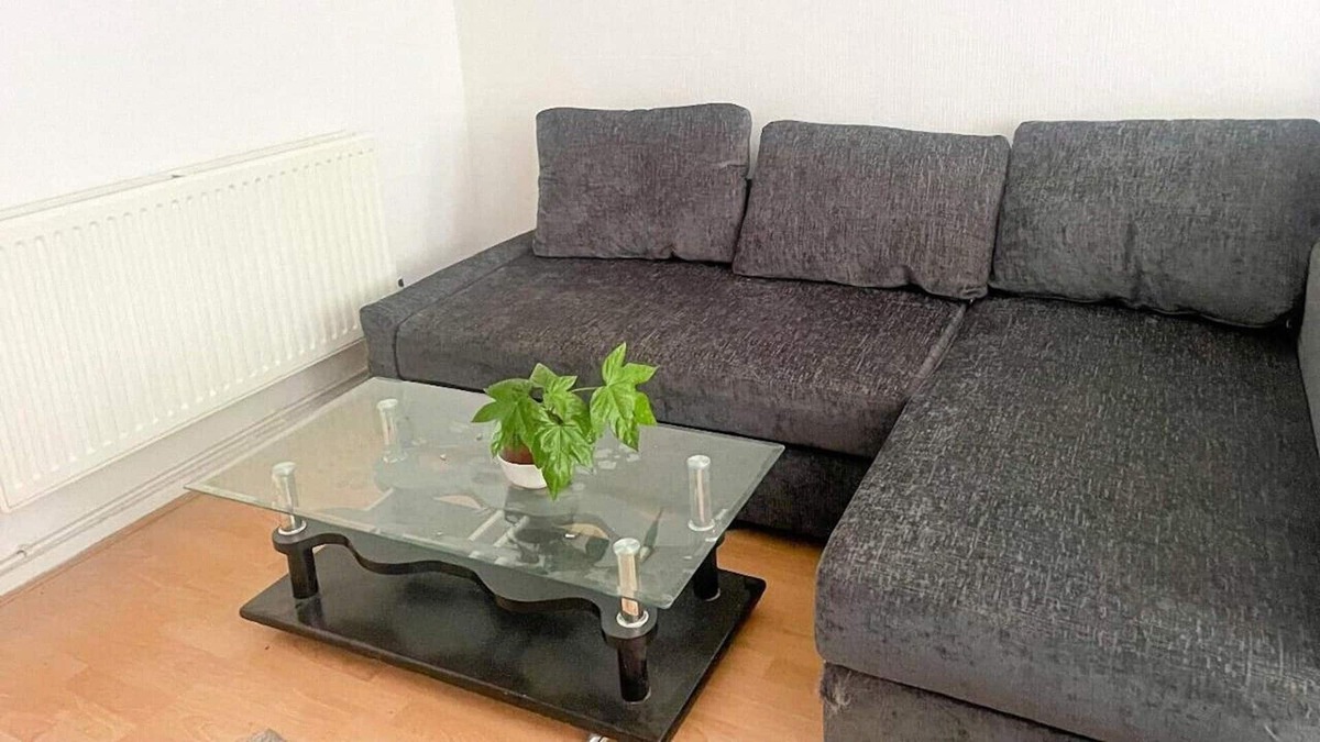 South Camberwell Apartment | Flat 76 Felbridge House
