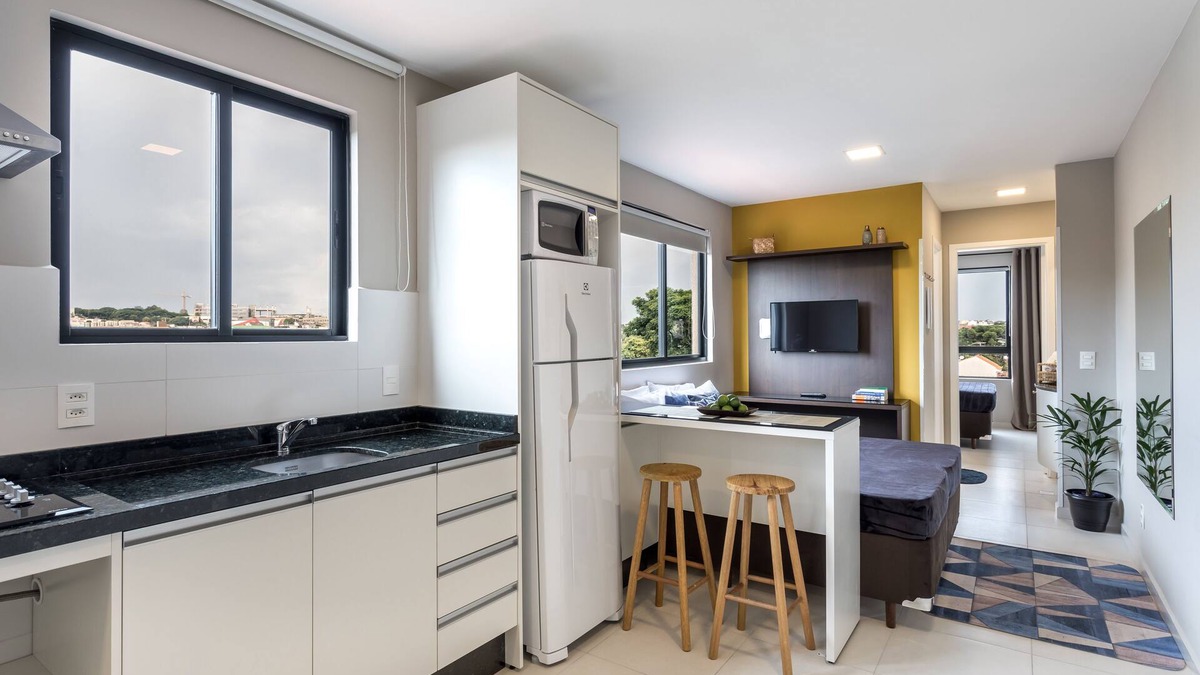 Prado Velho Apartment | Flat completo com garagem, 2 camas de casal, perto do Centro e Jd Bot, PUC