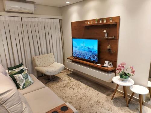 Ribeirao Preto Apartment | Flat em Hotel com piscina, garagem, Wi-fi e Limpeza diária