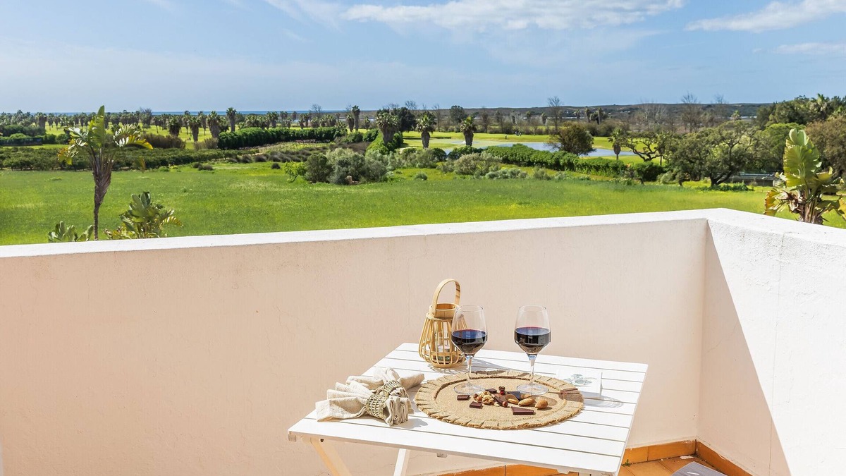 Vale de Parra Apartment | Flat Flor de Lis OCV - Pool & Private Parking