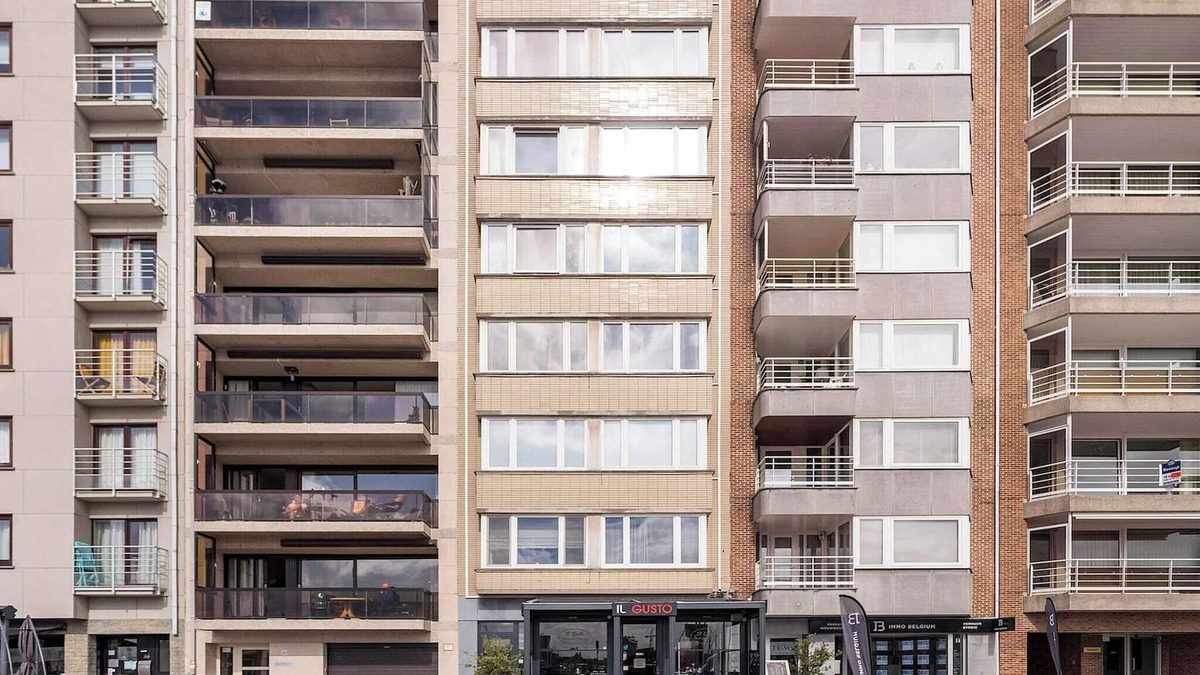 Blankenberge Apartment | Flat in Blankenberge with Marina Views