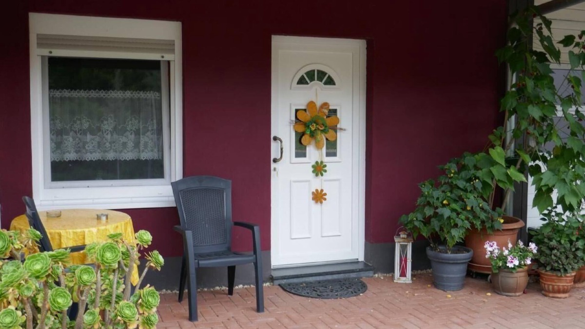 Pittenbach Apartment | Flat in Pittenbach with sunny terrace