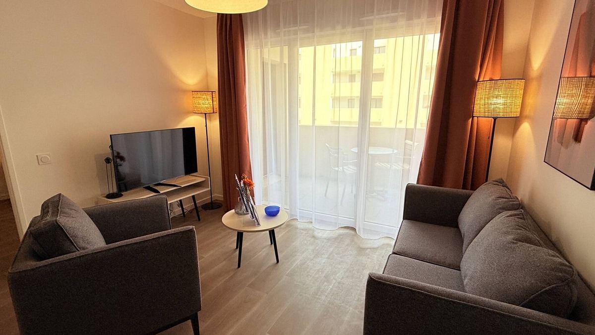 Carcassonne Apartment | Flat with 2 bedrooms and bathroom