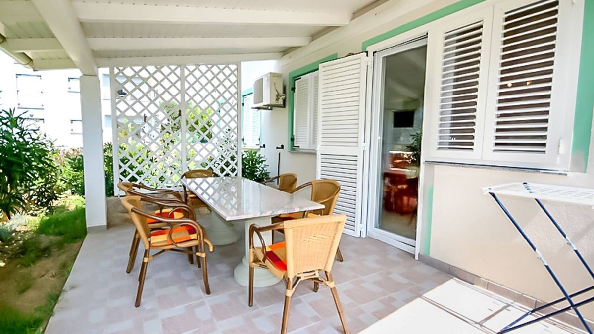 Baska House | Flat with air conditioning, WiFi, BBQ and garden