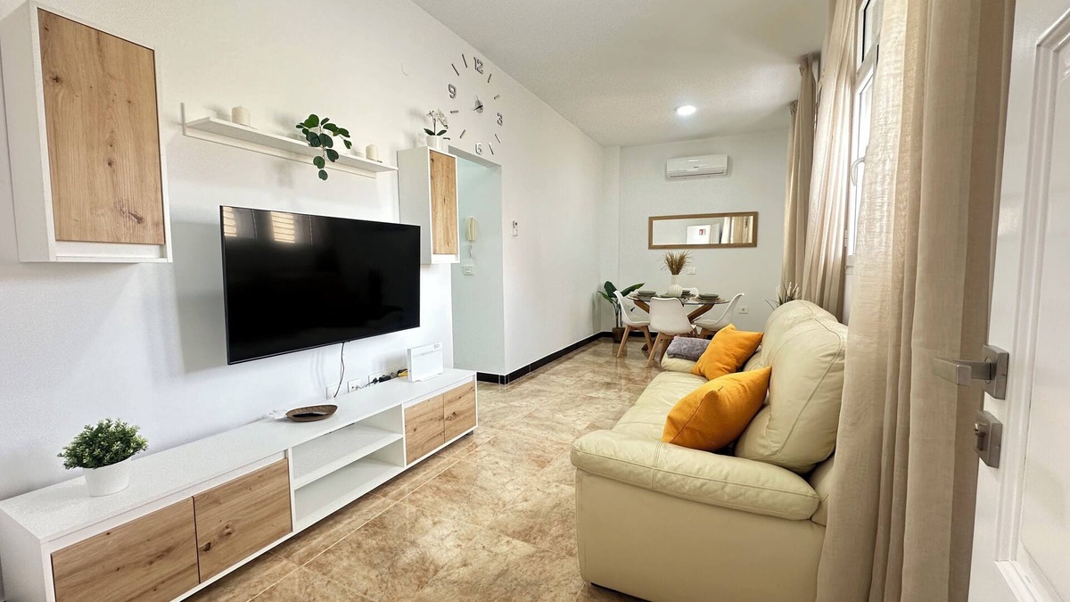 Ingenio Apartment | Flat with jacuzzi in suite.
