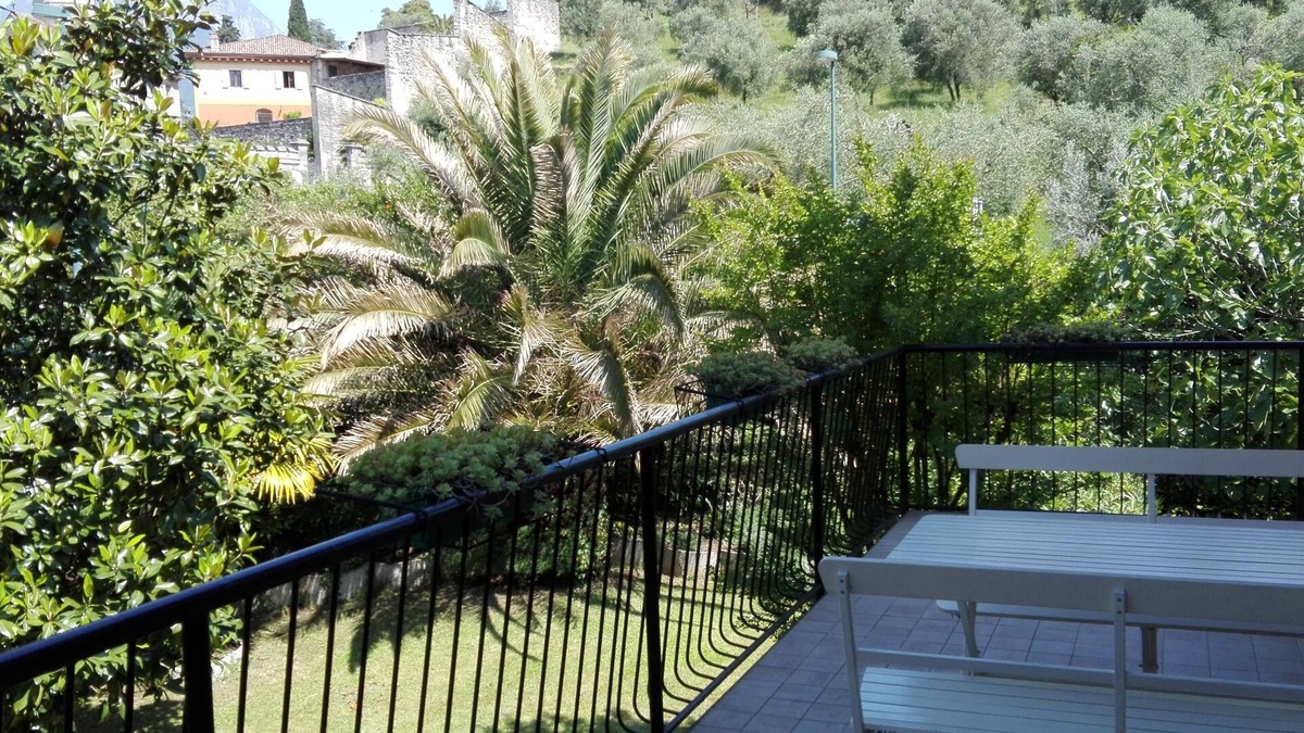Riva del Garda Apartment | Flat with terrace, quiet and sunny,2 bike, air cond,bike storage
