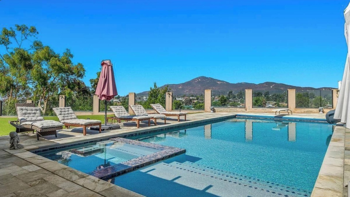 Fletcher Hills House | Fletcher Hills luxury, Sunset View, 4 BR, Saltwater Pool and Spa