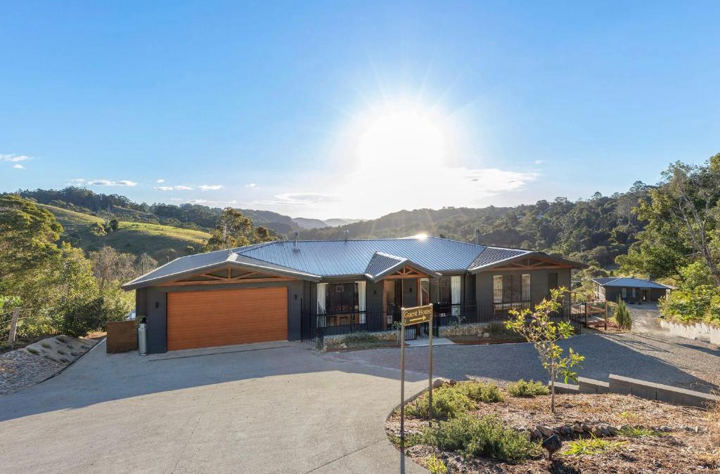 Montville House | Fletchers Ridge - Main House