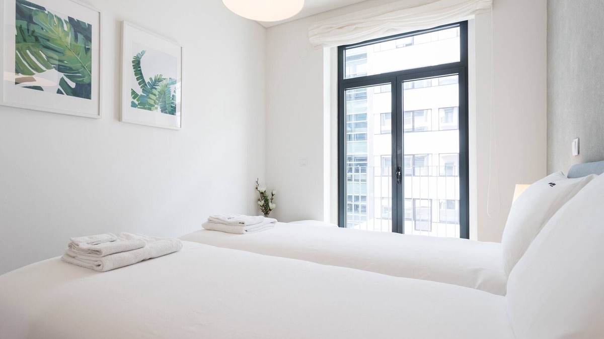 Santo Antonio Apartment | FLH Avenida da Liberdade Amazing Flat