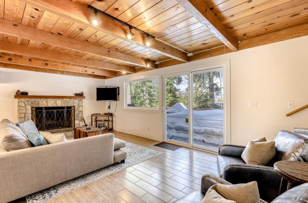 Chamberlands House | Flicker Retreat