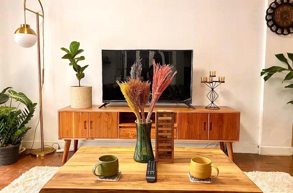 Sukhumvit House | Flip Flop In Townhouse