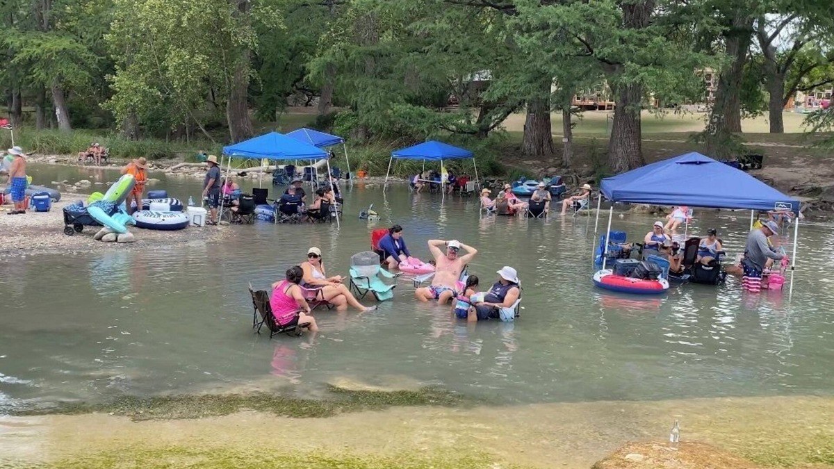 Sabinal Cabin | Float 2 Cabin! Private Frio River Access ~ Gated Comanche Crossing, Concan!
