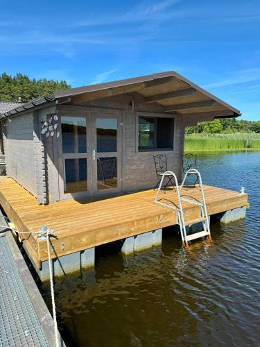 Plavniekkalns House | Floating Camp House