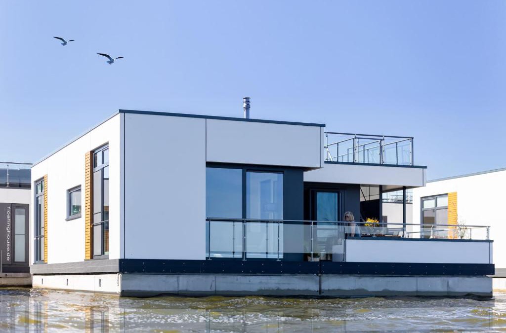 Ribnitz House | Floatinghouses BernsteinResort