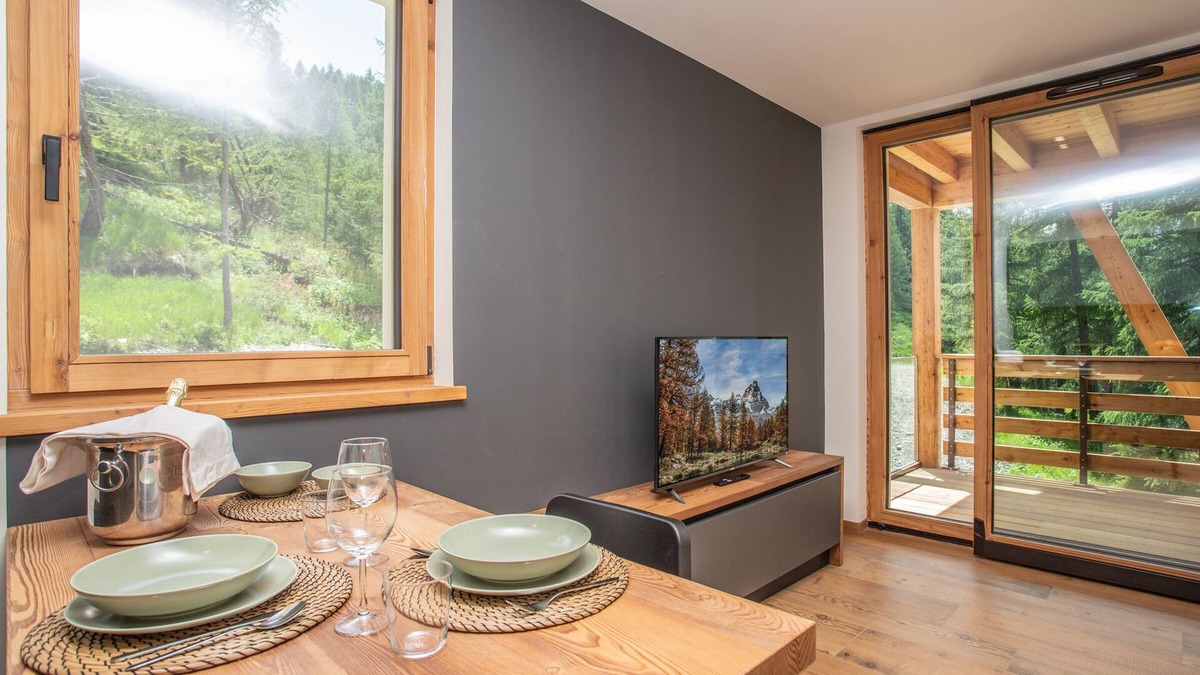 Cervinia Apartment | Flora Alpina Experience: Ski-to-door Brand New Chalet Apartment with Garage