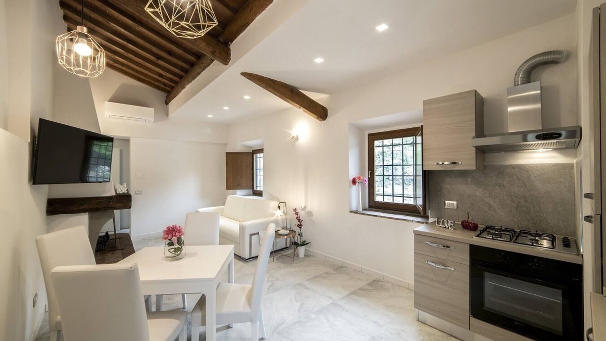 Tavarnuzze Apartment | Florence Vicinanze - Apartment Superior 7 with summer pool