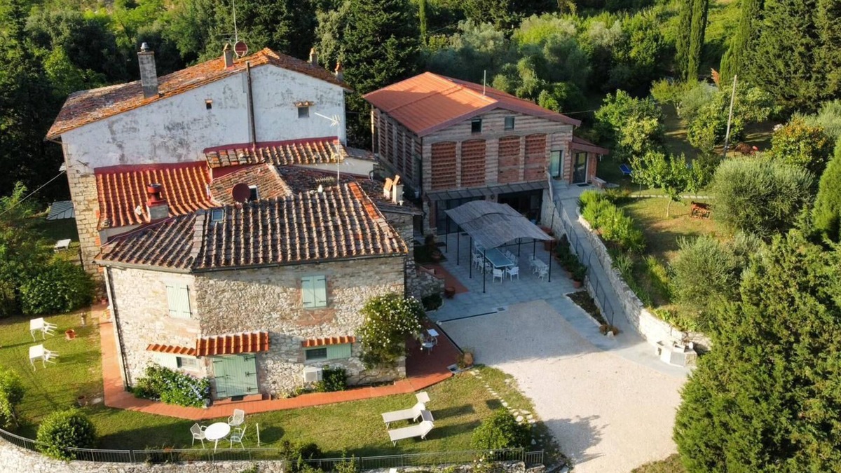 Villamagna House | FLORENCE VILLA VIOLETTA with view of Florence Dome