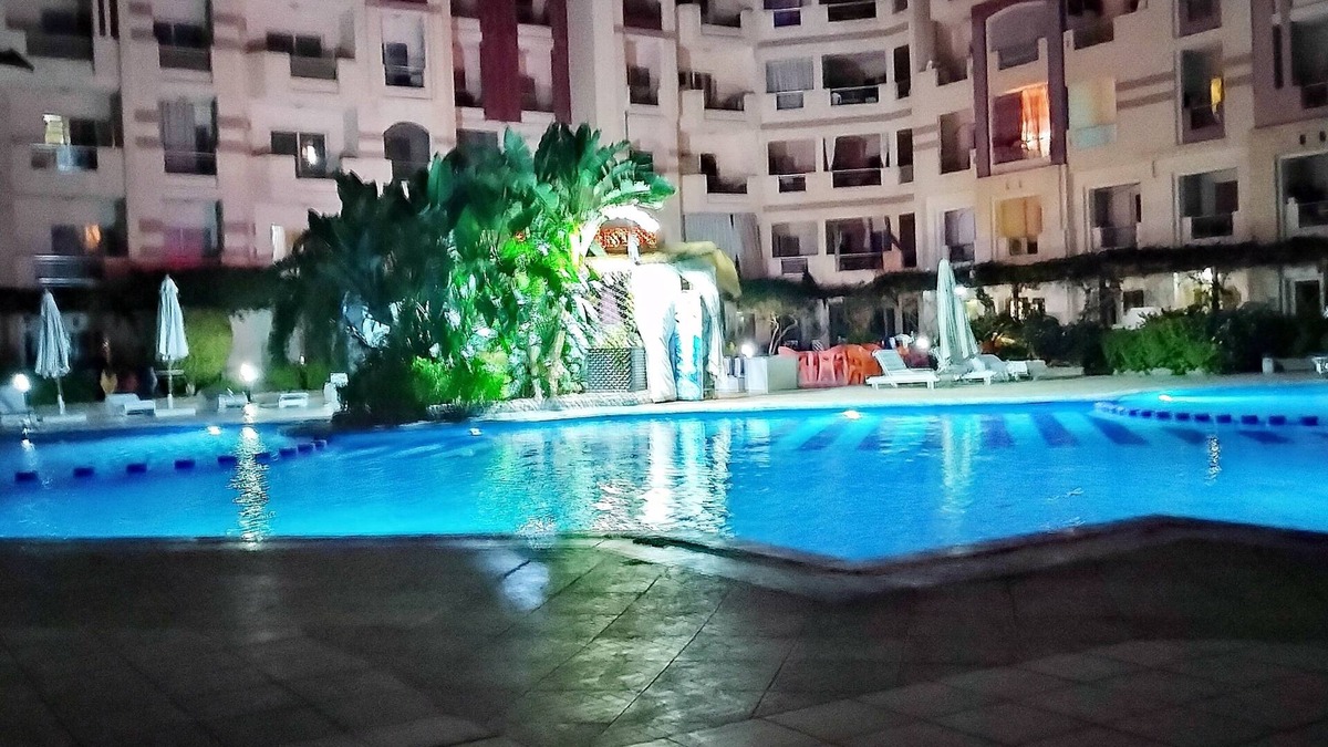 Corniche Road-Dahar Apartment | Florenza Khamsin, Hurghada Direkt Neues 83 m2 Apartment zu Vermieten
